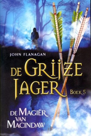 De Grijze Jager 5: De Magiër van Macindaw (Paperback)